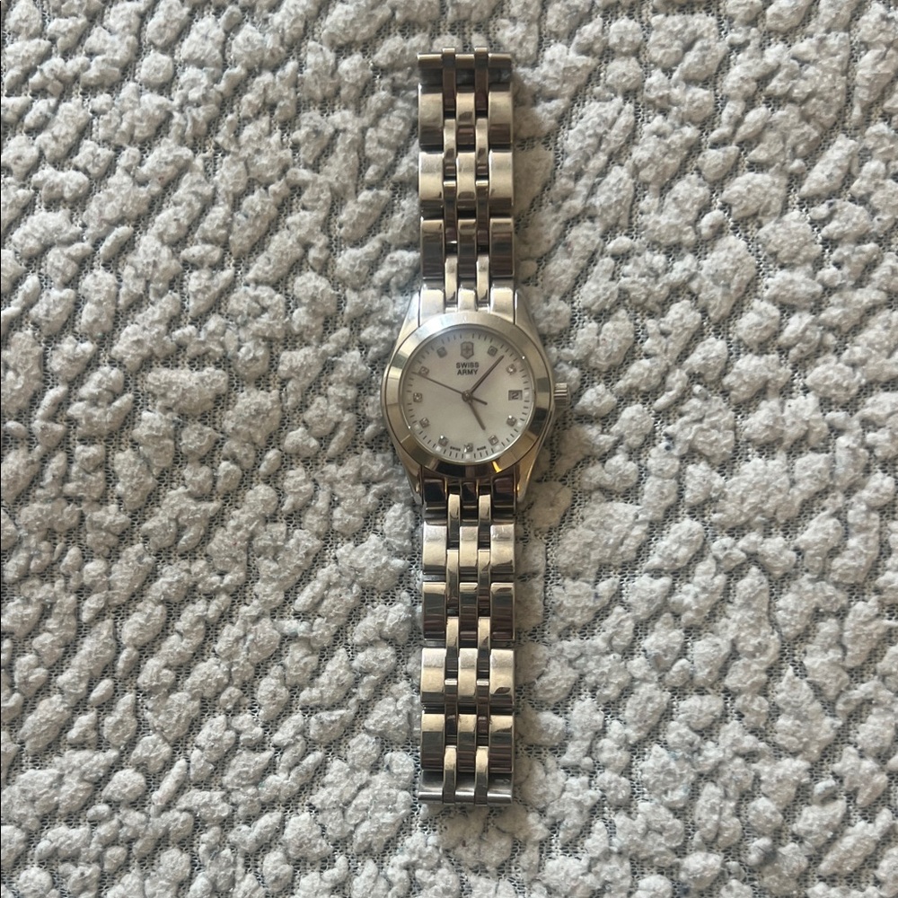 VICTORINOX Swiss Army Women’s Watch